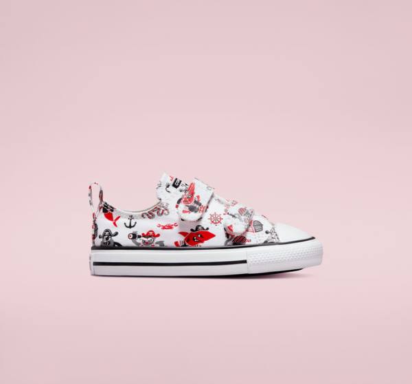 Converse Chuck Taylor All Star Easy-On Pirates Low Tops Shoes White / Red / Black | CV-109TFN