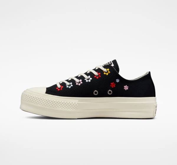 Converse Chuck Taylor All Star Lift Platform Floral Embroidery Low Tops Shoes Black / Multicolor | CV-619XVC