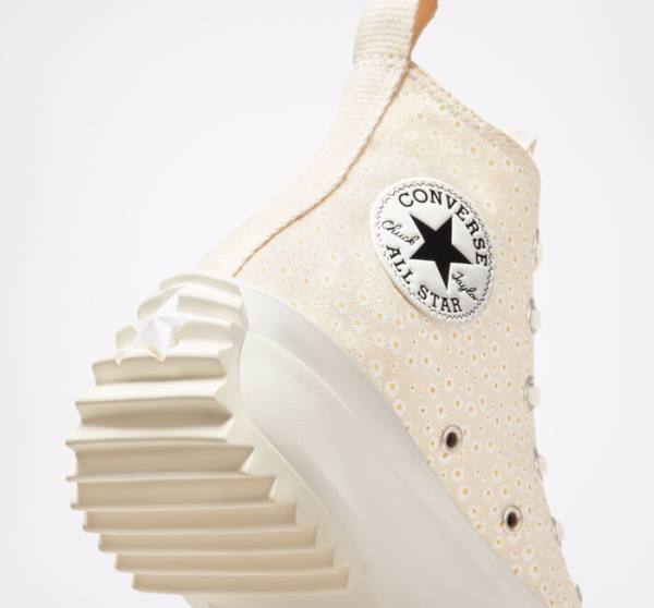 Converse Run Star Hike Platform Daisy High Tops Shoes Beige White | CV-503QNG